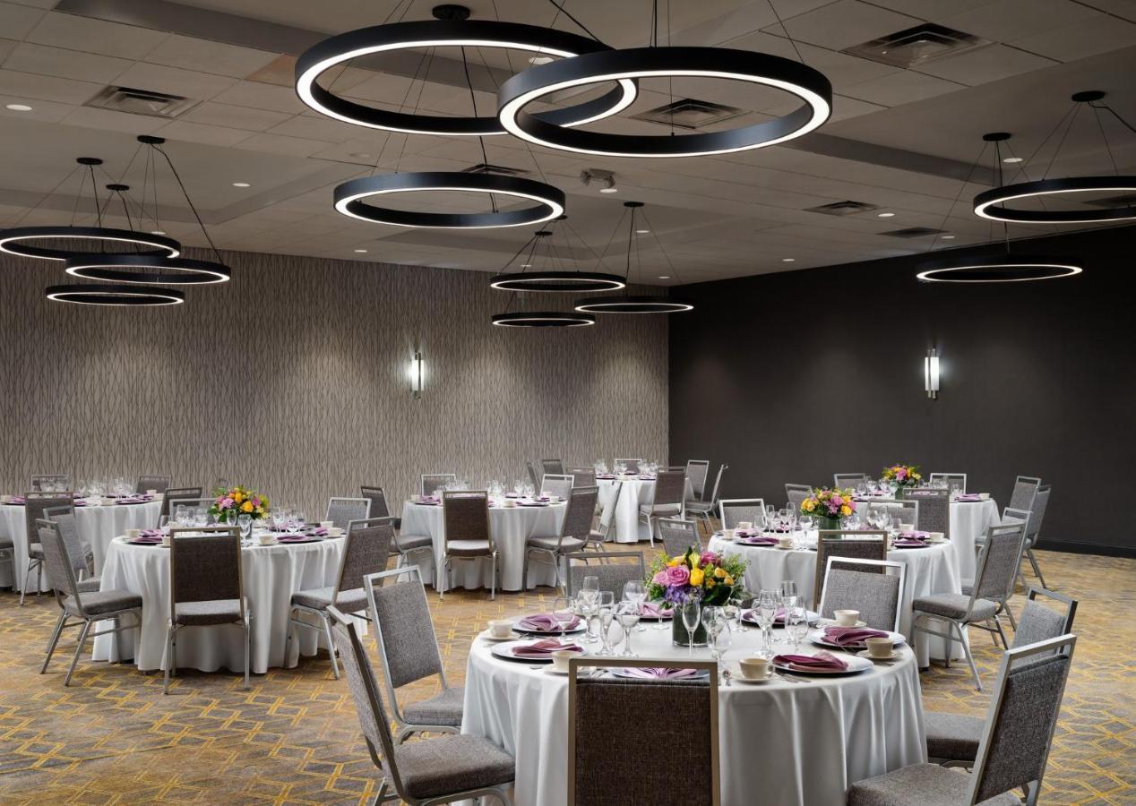 Holiday Inn Boston - Dedham Hotel & Conference Center By Ihg Kültér fotó